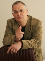 «ԵՐԲ ՀԱՅԵՐՆ ԵՆ ԸՄԲՈՍՏԱՆՈՒՄ, ՍԵՂԱՆ ԵՆ ԳՑՈՒՄ, ՀՐԱԺԵՇՏ ԵՆ ՏԱԼԻՍ ՀԱՐԱԶԱՏՆԵՐԻՆ, ՄԵԿՆՈՒՄ ԵՆ ԱՐՏԵՐԿԻՐ ԵՎ ԵՐԳՈՒՄ «ՕՏԱՐ, ԱՄԱՅԻ ՃԱՄՓԵՔԻ ՎՐԱ»
