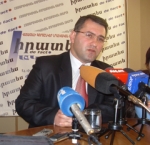«ՈՐԵՎԷ ՔԱՂԱՔԱԿԱՆ ՈՒԺՈՎ ՉԻ ՍԿՍՎՈՒՄ ՈՒ ՉԻ ԱՎԱՐՏՎՈՒՄ ԵՐԿԻՐԸ» 