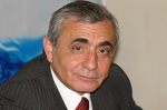 ՈՒզում է, որ ստեղծագործական միություններն իրենցից ուժ ներկայացնեն