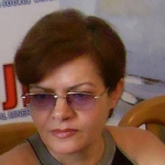 Լիլի ՄԱՐՏՈՅԱՆ. Միայնության սարդոստայնից՝ ֆեյսբուքյան «բազմաբնակարան» տարածք