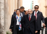 Այս երկրի կոդն ուրիշ է, մի փորձեք պղծել այն