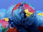 Ռազմաքաղաքական իմաստով՝ երկբևեռ, տնտեսական համագործակցության  տեսանկյունից՝ բազմաբևեռ աշխարհ