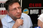 «Թող հանեն Չարենցի ու Բակունցի արձանները»