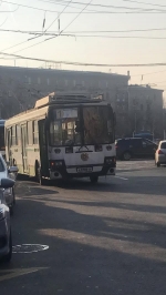 Ողջամիտ կասկած կա, որ տրոլեյբուսն անսարք է, իսկ վարորդն այլևս չի վերադառնա