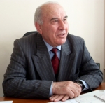«Այսօր մենք չենք գնում այն շառլատան ճանապարհներով, ինչ մի «Ժիգուլու» բագաժնիկում տեղավորվող կուսակցությունները»