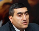 «Կամ ազգովին պետք է գնանք ռուսաստաններ ու լոսանջելեսներ, կամ էլ մնանք ու պայքարենք սեփական երկրում»