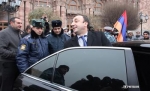 Երբ պաշտպանությունը վերածվում է շոուի