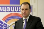 ՊՆ նախարարը մեկնում է Բելառուս