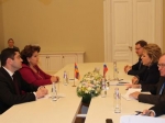 Հերմինե Նաղդալյանը Սանկտ Պետերբուրգում հանդիպել է Վալենտինա Մատվիենկոյի հետ 
