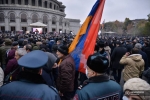 Ընդդիմությունն օգնում է իշխանությանը