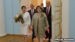 ՀՀ նորընտիր նախագահը մինչ պաշտոնի ստանձնումը տիկնոջ հետ հյուրընկալվել է Բաղրամյան 26-ում