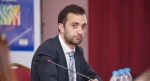 Դանիել Իոանիսյան. Կրթության ոլորտի քանի՞ նորմալ պաշտոնյա պիտի փախչի Արայիկ Հարությունյանից, ի՞նչ աստիճանի վատ վիճակի պիտի հասնի ոլորտը, որ Փաշինյանը փոխի նրան