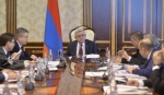 Նախագահը խորհրդակցություն է անցկացրել հանրապետության սոցիալ-տնտեսական քաղաքականության պատասխանատուների հետ