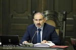 Նիկոլ Փաշինյան. Դուք դեռ պետք է մոմ վառեք առավոտ ու իրիկուն, որ դեռևս ազատության մեջ եք