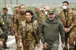 Նիկոլ Փաշինյանն այցելել է ՊԲ զորամասեր
