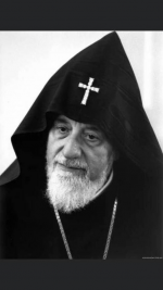 Քրիստոնեությունը ժողովրդական կրոն է և չի ընդունում որևէ խմբակցական, առանձնաշնորհյալ, դասակարգային, կաստայական դրություն կամ հոգեբանություն