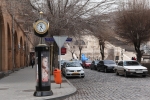 Հետաքրիր նորույթ են փողոցներում տեղադրված ժամացույցները