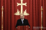 Մի մաս­նա­գետն ի՞նչ է, որ չու­նեք 
