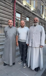 Ձեզ ի՞նչ, թե ով ինչով է զբաղվում, ով քանի զավակ ունի՝ դա ձեր անմիջական պարտականությունների հետ ի՞նչ կապ ունի