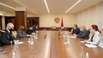 ՊՆ նախարարն ու ԱՄՆ դեսպանը քննարկել են պաշտպանության բնագավառում համագործակցությանը նոր ընթացք հաղորդելու հնարավորությունները