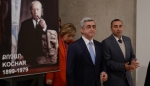 Սերժ Սարգսյանն այցելել է Երվանդ Քոչարի գործերի ցուցադրությանը 