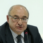 Վազգեն Մանուկյան. Մեզ պետք է կոշտ, ռազմական գործին տիրապետող, ազգային և ազատության գաղափարների վրա հիմնված քաղաքականություն իրականացնող իշխանություն