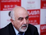 Արմինե ԿԱՐԱՊԵՏՅԱՆ. Կրակել են Հայրիկյանի վրա