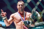 Միլիոն վաստակելու դատապարտելի ուղին