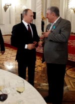 Բարեկամության ամրակուռ շղթայի  օղակներից մեկն էլ կերտում է պրոֆեսորը