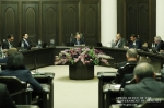 Փաշինյանը հանդիպել է «Իմ քայլը», ԲՀԿ և ԼՀԿ խմբակցությունների տնտեսական բլոկը ներկայացնող պատգամավորների հետ