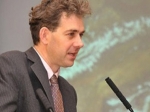 Աշխարհը շարունակում է առաջ ընթանալ, սակայն ԼՂ խնդիրը շարունակում է հետ պահել Հայաստանին ու Ադրբեջանին 