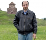Արմեն ՀԱԿՈԲՅԱՆ. Լավ, էլի, տղերք, մի քիչ լրջացեք