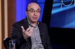 Տատիկի տունն ընդդեմ կառավարական դաչաների
