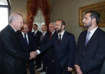 Պետական արժանապատվության վերջնական անկման դրսևորումներ