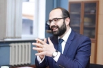 «Փոփոխությունների հիմքերի հիմքը մայր թատրոնը Հայաստանի թատերական աշխարհի կամերտոն, նաև մրցակցային թատրոն դարձնելն է»