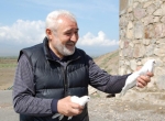 «Աստծո գործողությունների հիմնական գործիքը ջուրն է, ջուրն էլ կյանքի սկիզբն է»