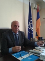 «Աշ­խա­տողն ի­րա­վա­ցիո­րեն ակն­կա­լում է իր կեն­սա­կան ու­ժե­րի, գոր­ծադ­րած ջան­քե­րի ար­ժա­նի գնա­հա­տում և ար­դա­րա­ցի վար­ձատ­րու­թ­յուն»