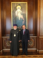 Ամենայն Հայոց Կաթողիկոսը ընդունել է Վազգեն Մանուկյանին
