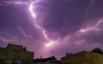 Երբ կայծակ ու որոտ էր անում, մեր նախնիներին թվում էր, թե երկնքում աստվածները, հսկաները կռիվ են անում