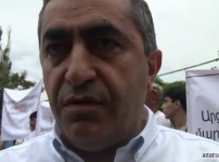 Ռուստամյան. «Որեւէ մեկը իրավունք չունի Վերահսկիչ պալատին սովորեցնելու» (տեսանյութը՝ «Ազատություն» ռադիոկայանի)