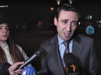 Վարչապետի հետ արձանագրում էինք Երևանի խնդիրները. քաղաքապետ (տեսանյութը՝ «Ազատություն» ռադիոկայանի)