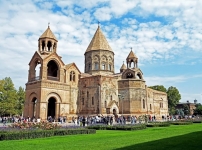Ն.Ս.Օ.Տ.Տ. Գարեգին Բ Ամենայն Հայոց Կաթողիկոսի նկատմամբ քրեական հետապնդման և Հայաստանում կրոնական ազատության դեմ սաստկացող ոտնձգությունների վերաբերյալ