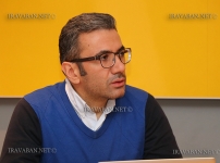 Միայն հայրենասիրական լոզունգներով ու երգերով հողի համար մարդկանց կռիվ չես տանի