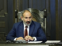 Վարչապետը քննարկում է անցկացրել Ամուլսարի հանքավայրի ծրագրի վերաբերյալ (տեսանյութը՝ «Ազատություն» ռադիոկայանի)