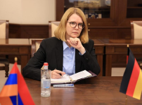 Բոզին բոզություն է հասնում