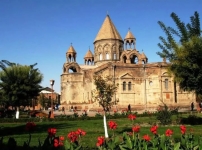 «Թողեք, որ մայրը խոսի իր զավակների հետ, մի՛ կտրեք նրա լեզուն»