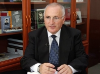 Արժանին մատուցենք մեր մեծերին