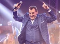 Հիմա ոչ Մռով կա, ոչ Հորադիզ ու ոչ էլ Պետո, իսկ դու երգում ու գոռում ես՝ ծա՜փ-ծա՜փ