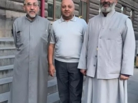 Ձեզ ի՞նչ, թե ով ինչով է զբաղվում, ով քանի զավակ ունի՝ դա ձեր անմիջական պարտականությունների հետ ի՞նչ կապ ունի