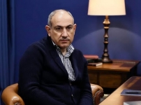 Փաշինյան Նիկոլը փորձեց «հրավիրվել» Բաքու